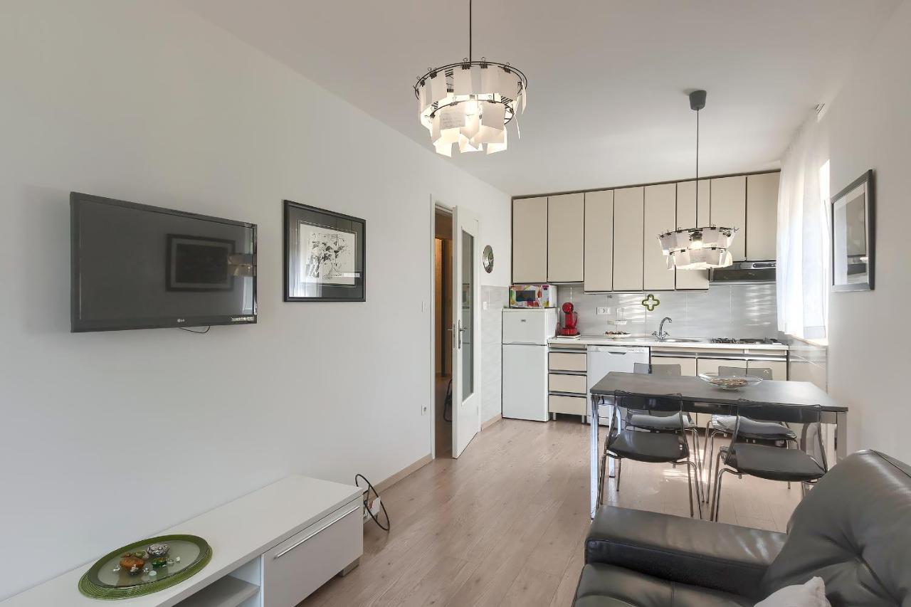 Apartments Palm View Rovinj Ngoại thất bức ảnh